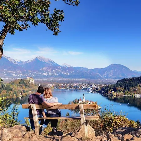 Lake Bled Holiday Home Casa de Férias *
