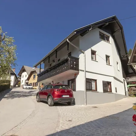 Dom wakacyjny Lake Bled Holiday Home *